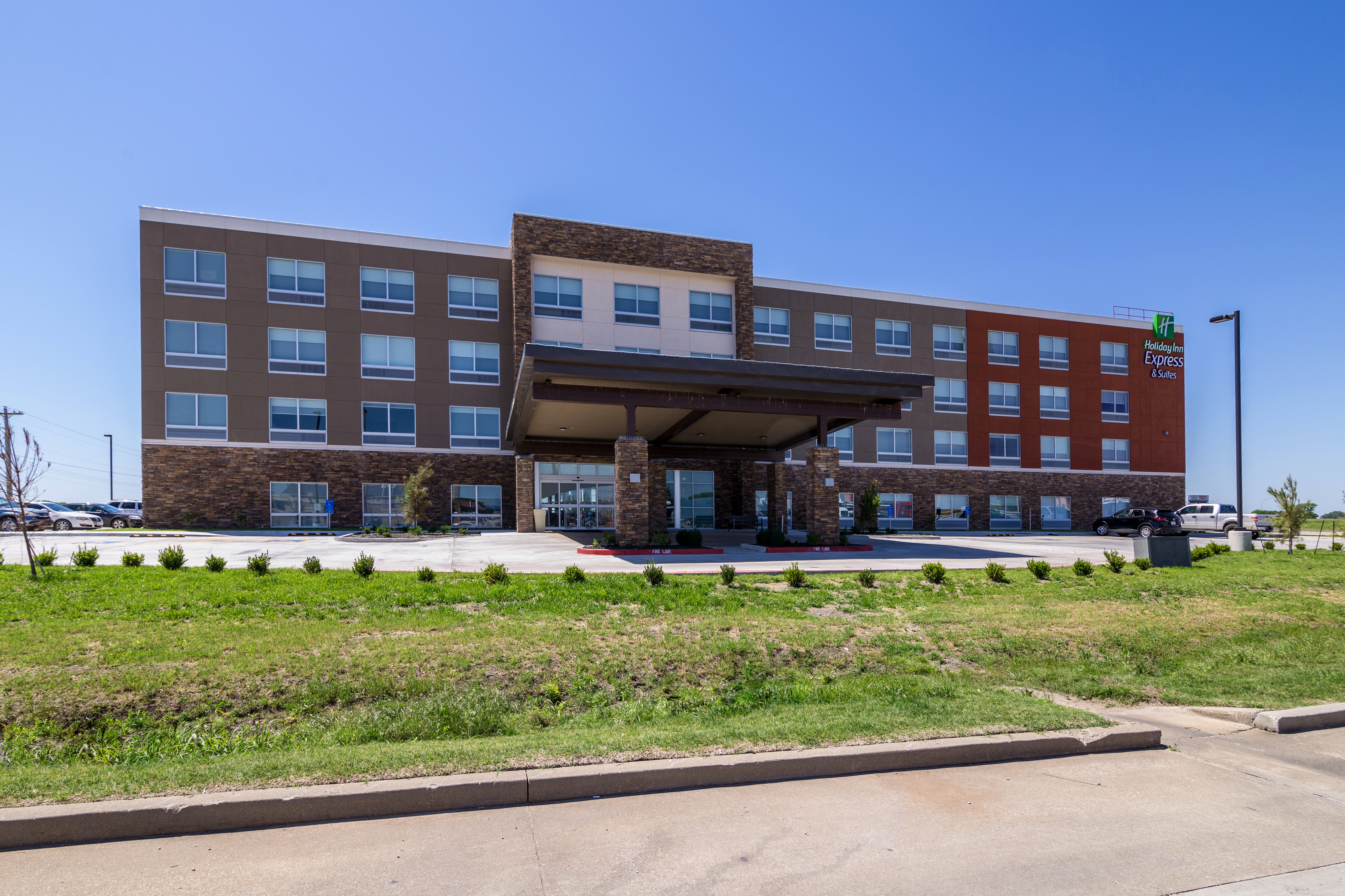 Holiday Inn Express & Suites Blackwell, an Ihg Hotel