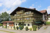 Zum Singenden Musikantenwirt Hotels in Regen