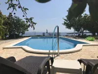 House with Pool in Split Near the Beach - 私人泳池