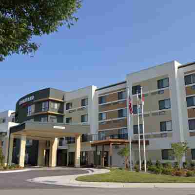 Courtyard Raleigh North/Triangle Town Center Hotel Exterior