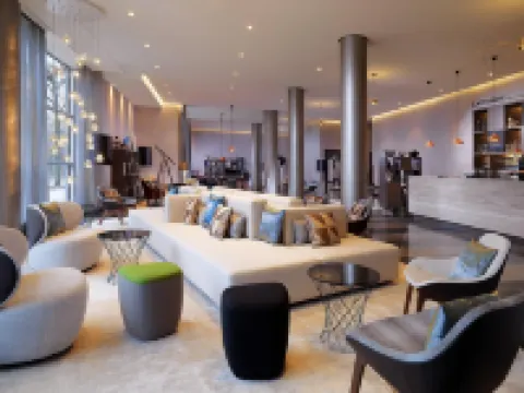 Le Méridien Hamburg โรงแรมในฮัมบวร์ก