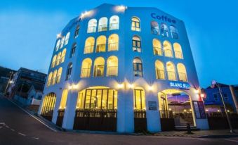 Geojedo Blanc Blue Pension
