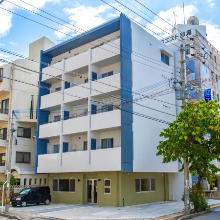 Good Life Apartment