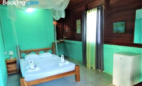 Cabinas Río Celeste la Amistad - Housity