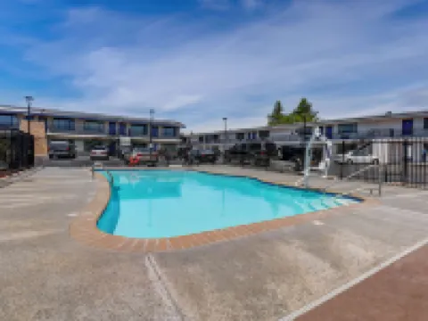 Motel 6 Ukiah, CA - North Hotels in Ukiah