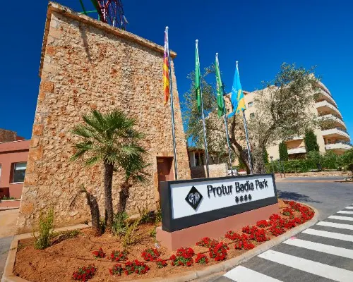 Protur Badí­a Park Aparthotel Hotels in Sa Coma