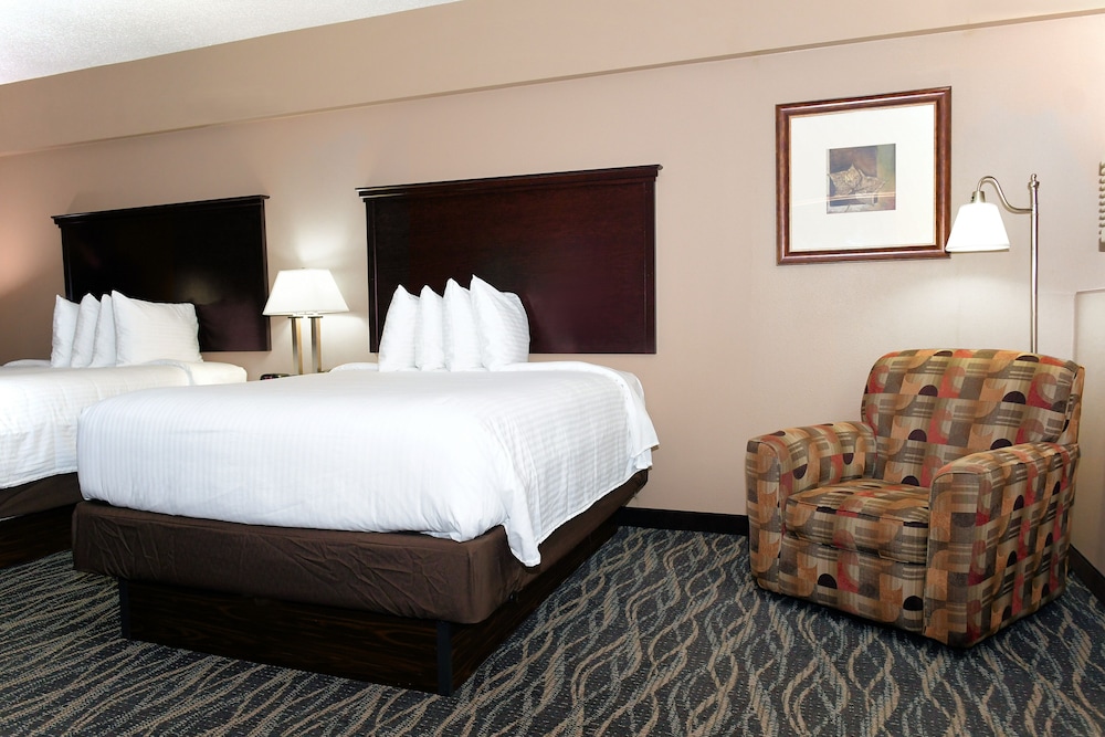 Cobblestone Inn & Suites - Denison Majestic Hills