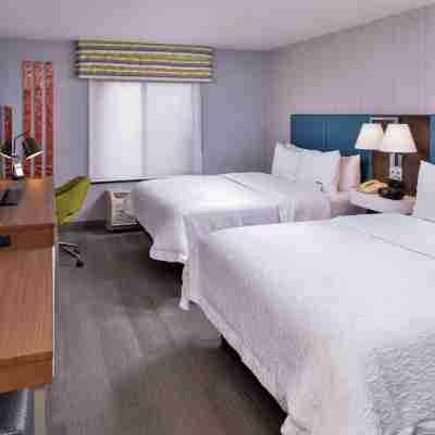 Hampton Inn & Suites Carson City Rooms