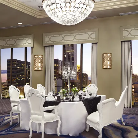 DoubleTree by Hilton New Orleans