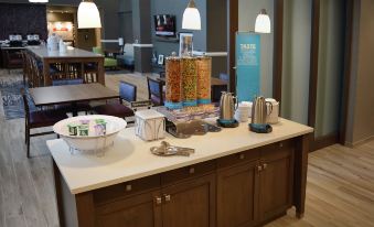 Hampton Inn & Suites Philadelphia/Media