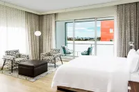 Hampton Inn & Suites by Hilton Santa Monica