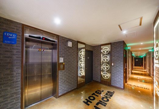 2. 호텔여기어때 광..