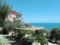 Ulivi Sul Mare Hotel in zona Frantoio di Sant'Agata D'Oneglia