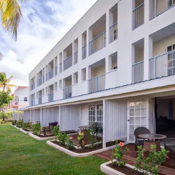 Time Out Hotel