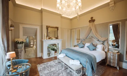 Cornhill Castle