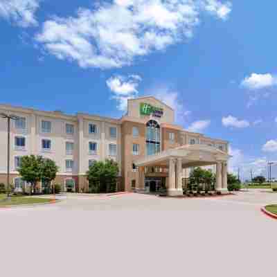 Holiday Inn Express & Suites Sherman Hwy 75 Hotel Exterior