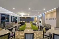 La Quinta Inn & Suites by Wyndham Cedar City Hotels in Cedar City