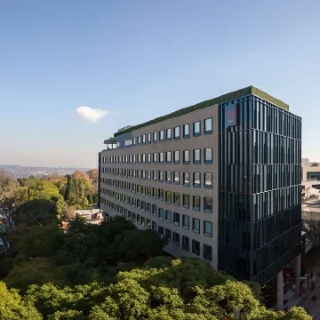 Radisson Red Johannesburg, Rosebank Hotels near Zoo Lake