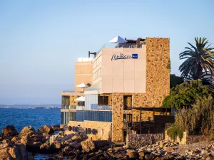 Radisson Blu Acqua Hotel and Spa Concon