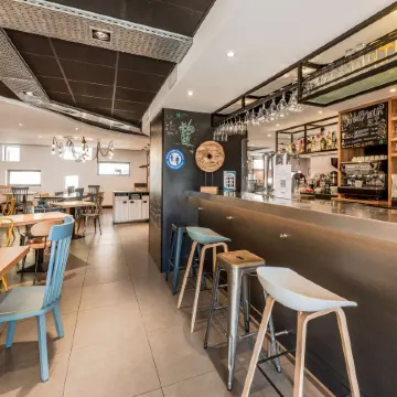 Campanile PRIME - Chartres Centre Gare Cathédrale