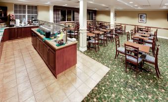 Hawthorn Suites by Wyndham Louisville East