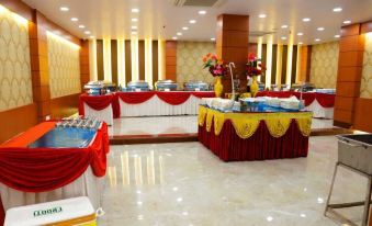 The Panash Hotel & Banquets
