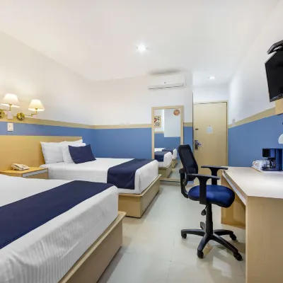 Premier Inn Tuxtla Hotels near Joyyo Mayu Park