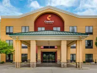 コンフォート スイーツ、ルート 66 近く エイブラハム・リンカーン大統領図書館・博物館周辺のホテル