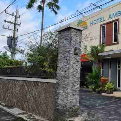 Ambulu Hotel Jember Hotel Exterior
