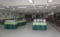 Pondok Remaja Pgi Hotels in Leuwimalang