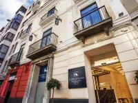 Eurostars Puerta Real Отели рядом с достопримечательностью «Гранада Собор»