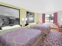 Super 8 by Wyndham Independence IA Hotels in Independence