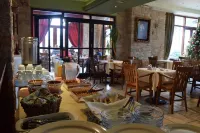 Mont Helmos Hotel - breakfast