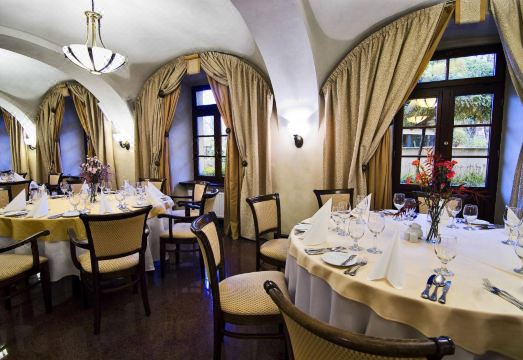 두로우카 호텔 & 스파 로비