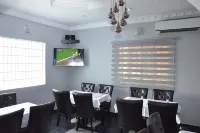 Platinum Inn Gee Hotel Surulere