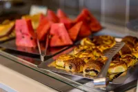 スプレンディッド カンファレンス & スパ ホテル 大人限定 - 朝食