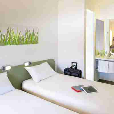 Ibis Budget Luxembourg Aeroport Rooms