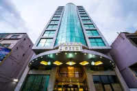 Palms Hotel Hotels in 