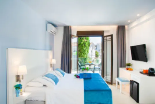 Acrotel Lily Ann Village