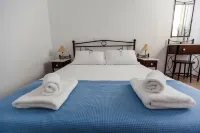 Astarti Apartments