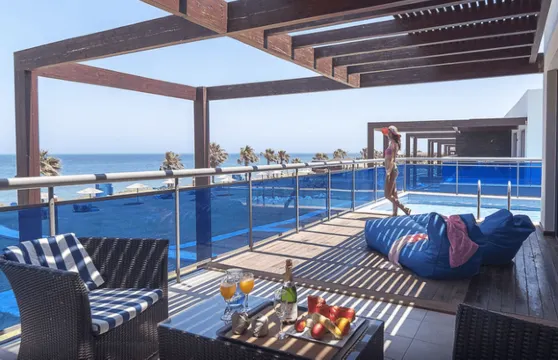 全感官水藍尊爵度假村及水療中心-全包式