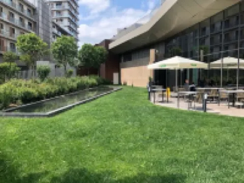 Hilton Garden Inn Istanbul Atatürk Airport Hotel dekat Yesilkoy Station