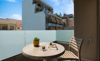 Dimitra Apts - Maisonette Suite with Balcony