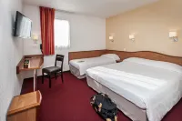 Brit Hotel Confort Villeneuve Sur Lot Hotels in Pujols