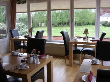 Hamilton House Отели рядом с достопримечательностью «Дамфрис Кампус - Юниверсити оф Запад оф Шотландия»