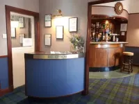 The Imperial Hotel - Bares