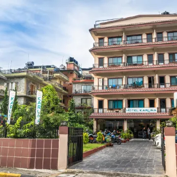 Hotel Karuna
