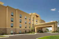 Hampton Inn Uvalde Отели в г. Ювалде