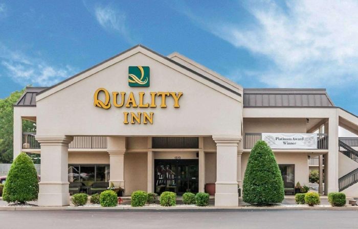 Quality Inn of Paris, TN