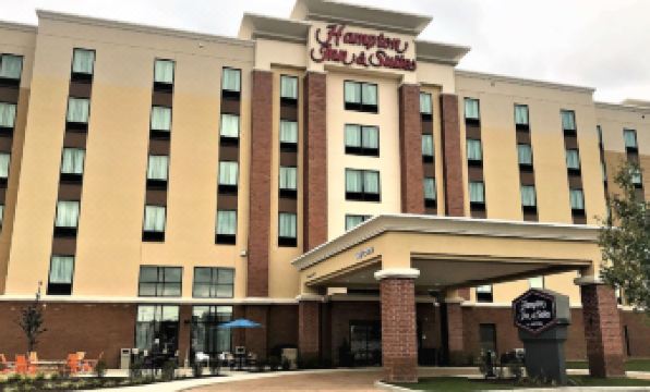Hampton Inn & Suites West Morgantown University Towne Centre